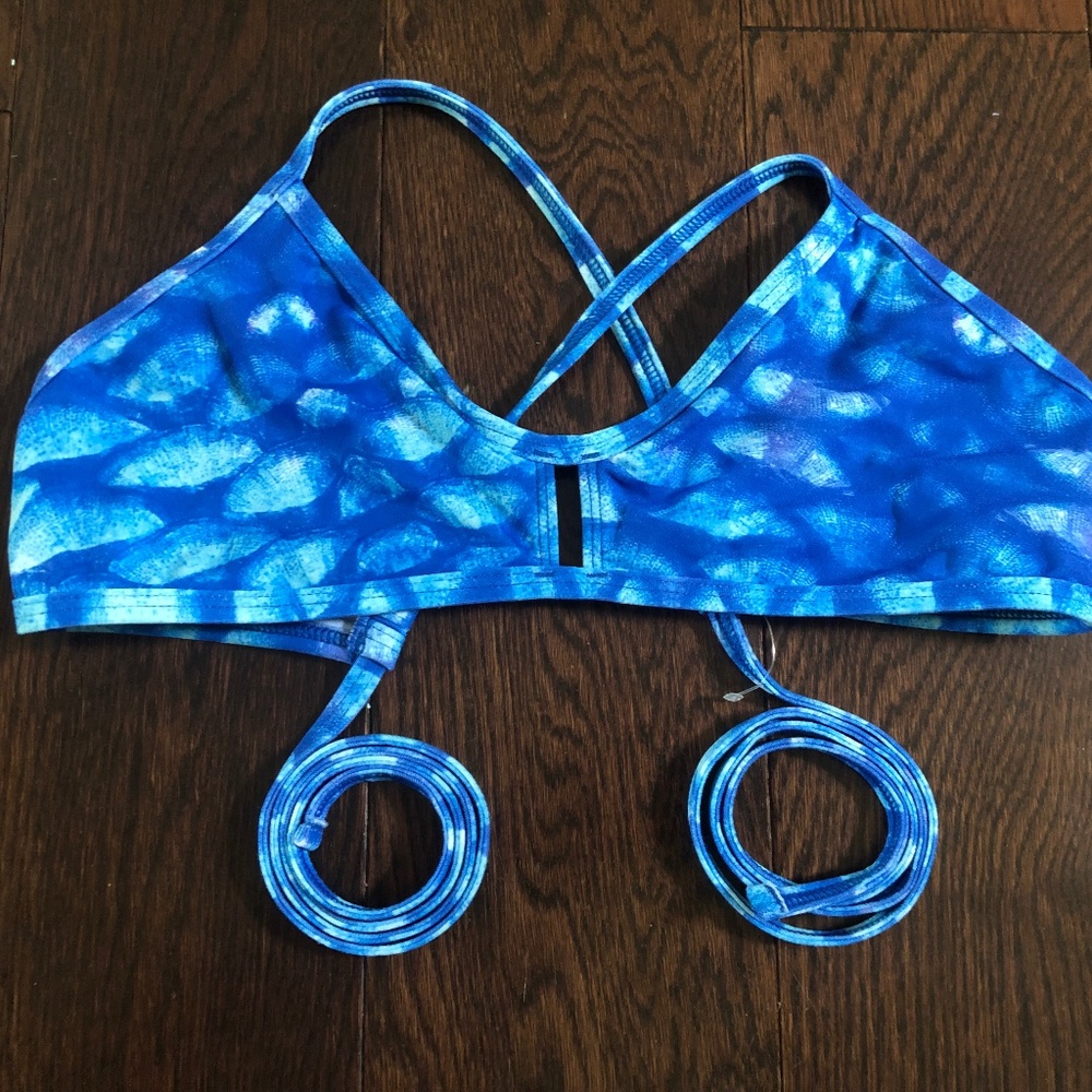 Jolyn Bikini Top Reppy Print